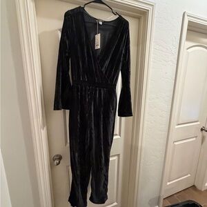 Elegant Black Long Sleeve Jumpsuit